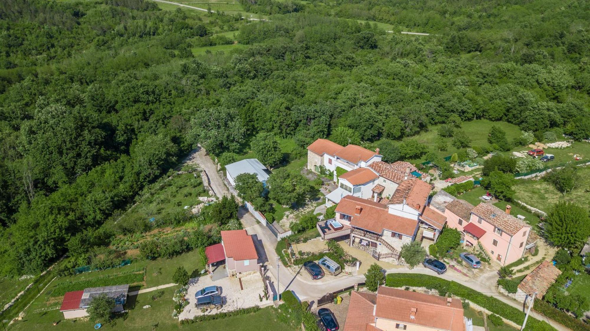 Villa Michelle Karojba 외부 사진